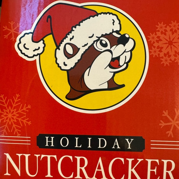 NEW IN BOX 2024 Buc-ee’s Nutcracker Festive Christmas Decoration 16” - Picture 9 of 14